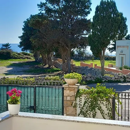 Il Cappero, Sul Mare 아파트 *